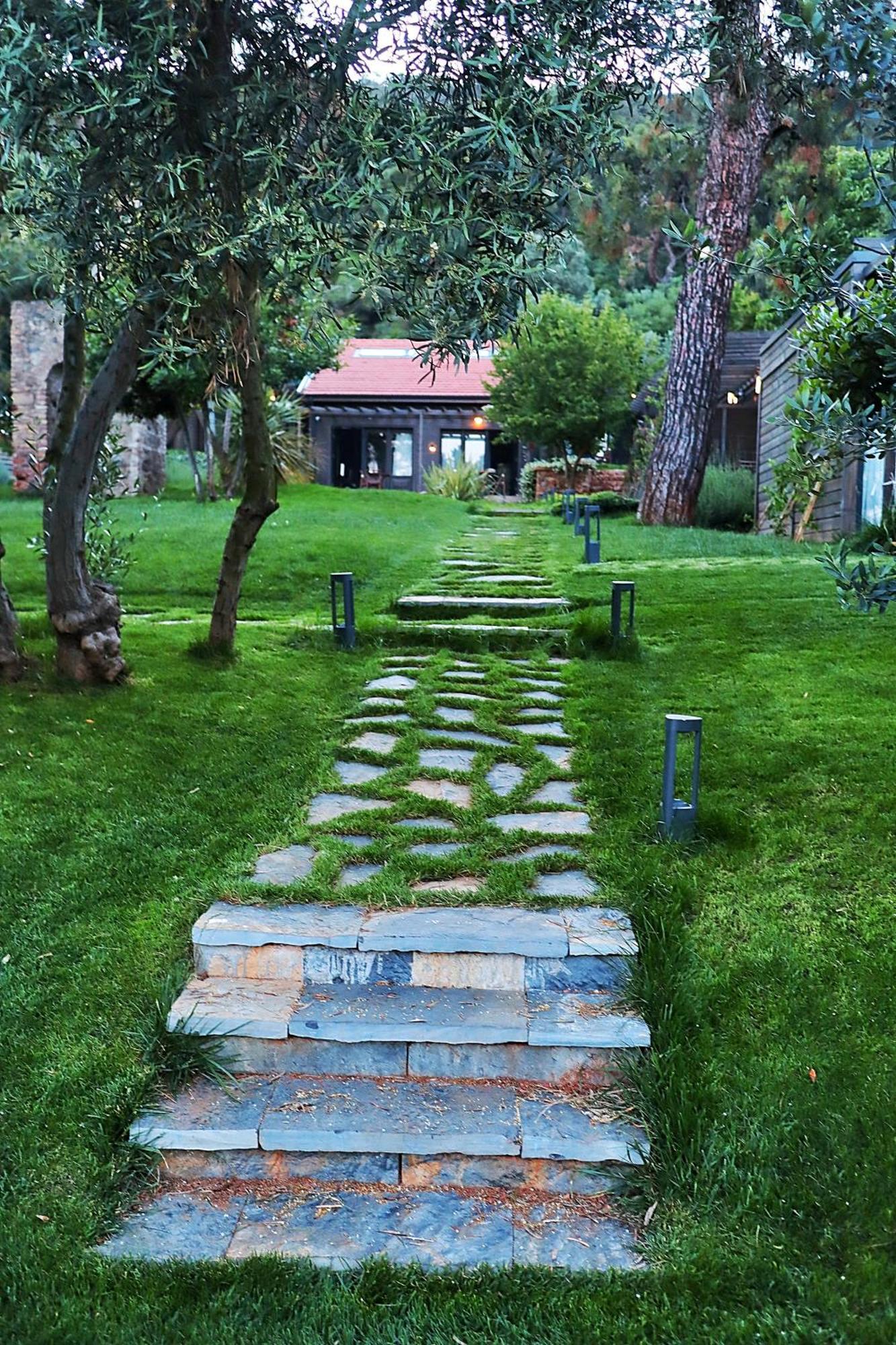 Triada Hotel Bueyuekada Adalar Exterior photo